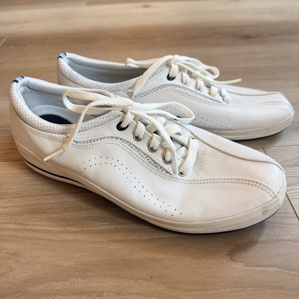 Keds Women's Leather Sneakers Size 9